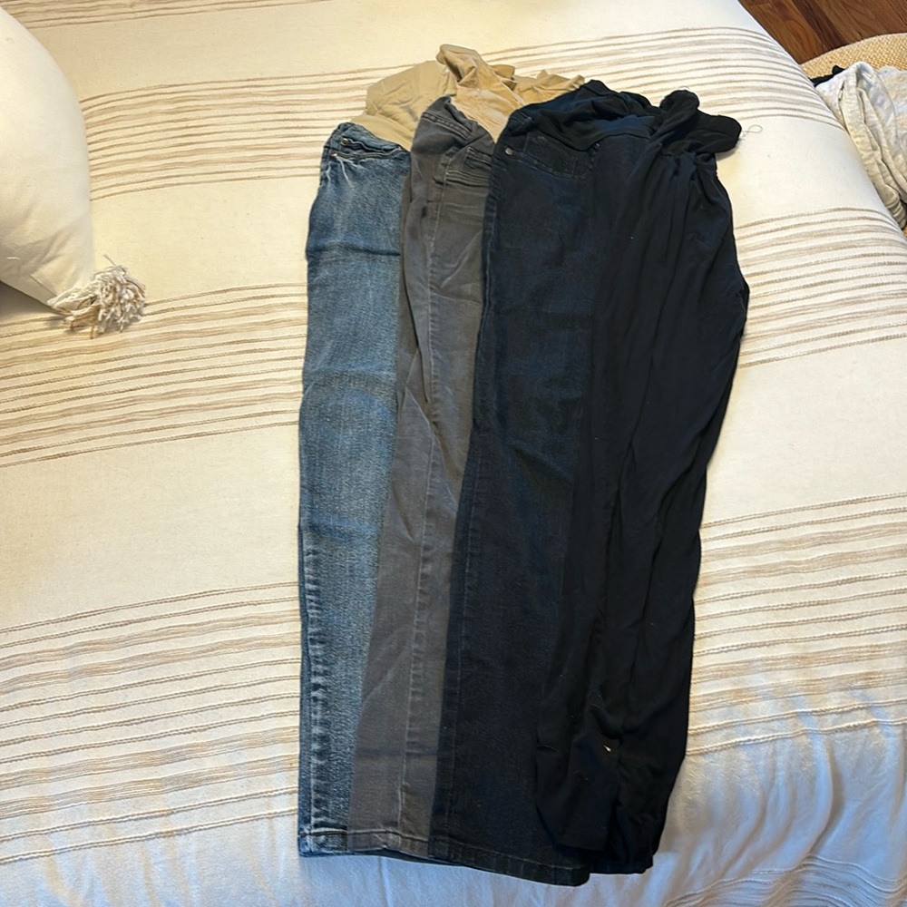 Maternity jeans bundle
